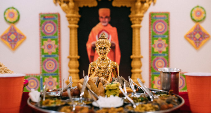 BAPS Shri Swaminarayan Mandir in Milpitas, CA Celebrates the Hindu Festival of Diwali Online