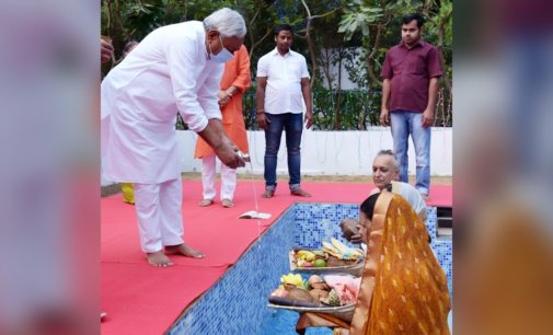 CM Nitish Kumar offers ‘Arghya’ on last day of Chhath Puja