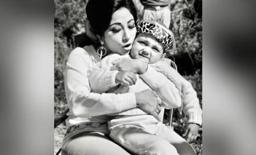 Dharmendra digs out old picture of Mala Sinha with Bobby Deol on her 84th birthday