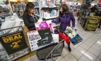 How you can stay safe during Black Friday sale amid pandemic How you can stay safe during Black Friday sale amid pandemic