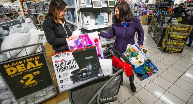 How you can stay safe during Black Friday sale amid pandemic