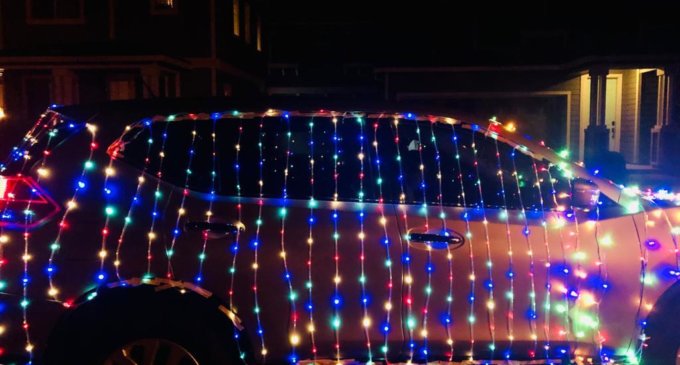 Bright lights of Diwali shine brightly at Roseville, California