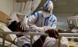Record-high 90,000 Americans hospitalised with Covid-19 Record-high 90,000 Americans hospitalised with Covid-19