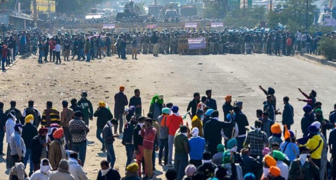 ‘We are here for long haul’: Farmers start gathering at Delhi’s Burari Ground