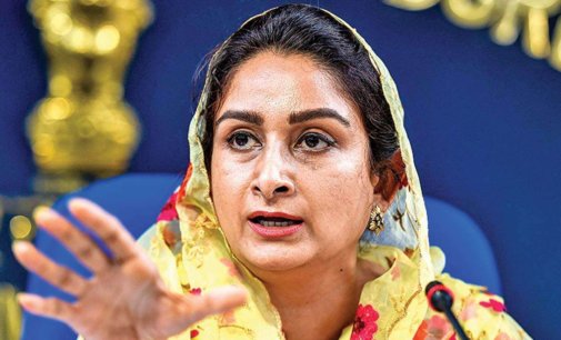 Harsimrat K Badal slams Kejriwal for insulting farmers’ struggle with ‘cheap theatrics’