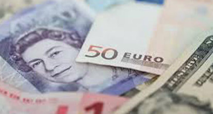 India’s foreign exchange reserves decline by $469 mn
