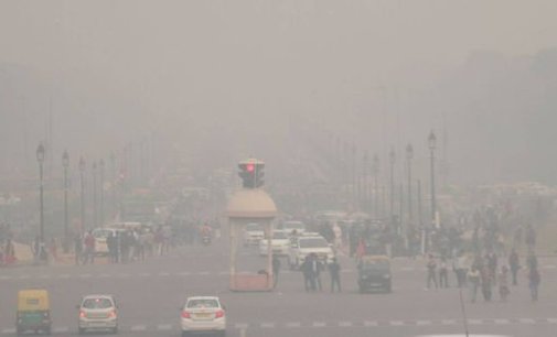 Thick layer of fog engulfs Delhi, air quality in ‘severe’ category