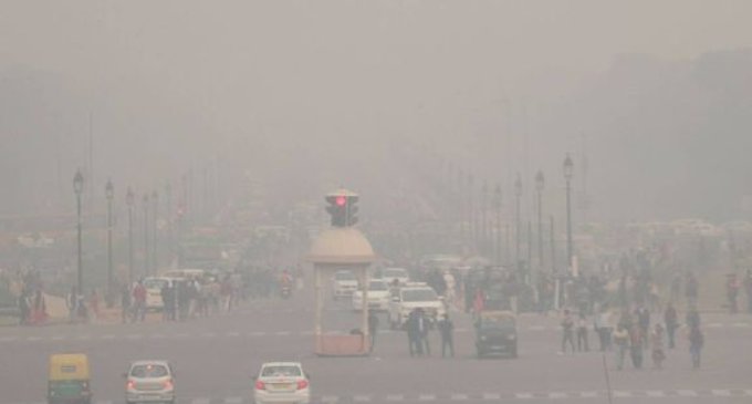 Thick layer of fog engulfs Delhi, air quality in ‘severe’ category