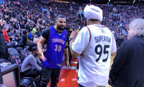 Toronto ‘Superfan’ Nav Bhatia accepts, then turns down Global Indian Award