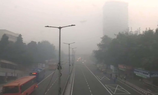 Parts of Delhi receive light showers on chilly winter morning