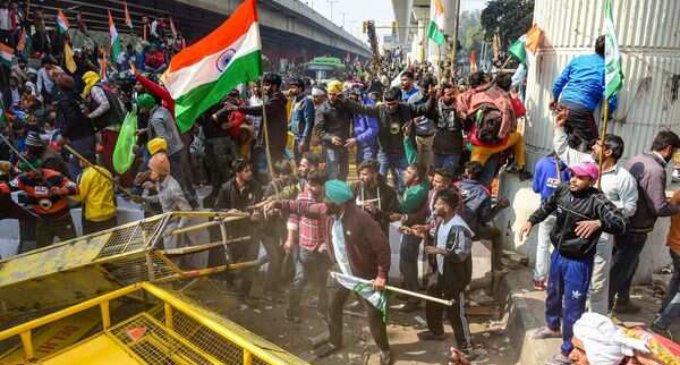 Tractor rally: Violence near ITO area as protestors try to run over cops