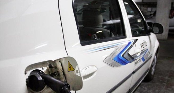 Electric vehicles complete 2 crore km on Delhi roads