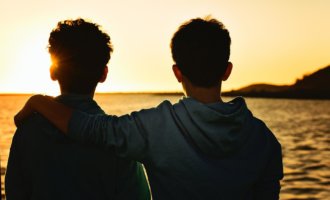 Happy childhood? No guarantee for good mental health! Happy childhood? No guarantee for good mental health!