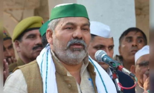 Rakesh Tikait threatens Centre, says repeal farm laws or will march to Parliament with 40 lakh tractors