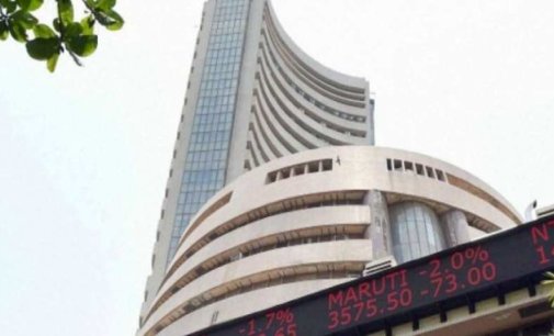 Sensex above 52K mark, banking and financial stocks gain