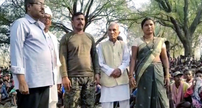 CoBRA commando Manhas released by Maoists, family rejoices