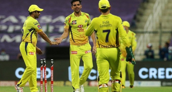 IPL 2021: Dhoni knows what he’s doing, pleasure to play under him, says Faf