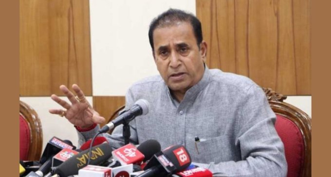 ‘Letter-bomb’ blast: Post HC ruling, Deshmukh voluntarily quits as HM