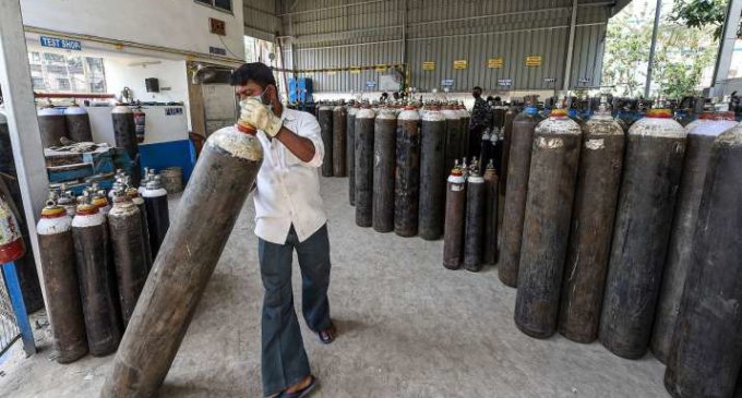 More Delhi hospitals SOS for oxygen