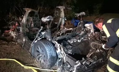 Tesla crash kills 2 in US, police say ‘no one was driving’