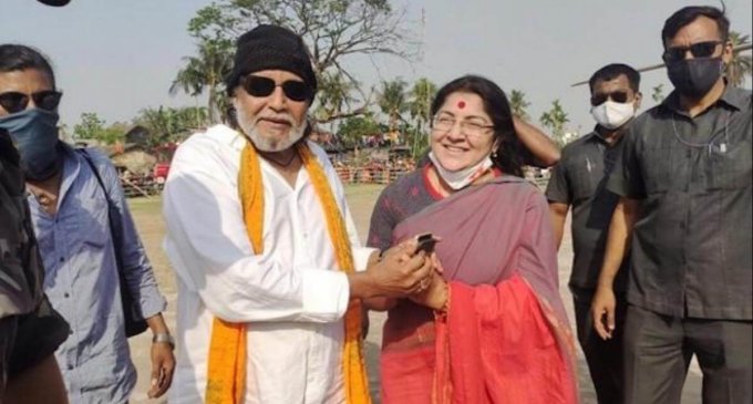 WB polls: Mithun Chakraborty campaigns for BJP’s Locket Chatterjee in Hugli-Chuchura
