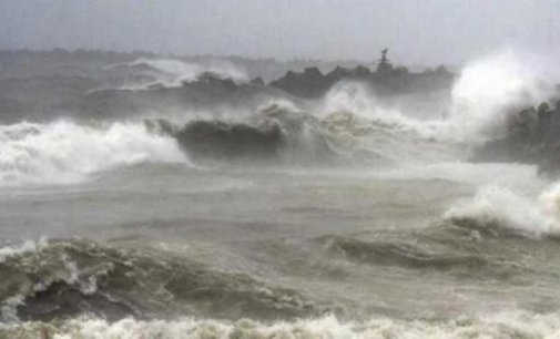Cyclone Yaas: West Bengal fishermen advised not to venture into sea from May 23