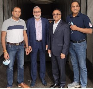 Dr Umang Patel with Nimish Jani, Nirav Patel and Amitabh Mittal