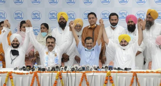 AAP promises 300 units of free power to every household in Punjab
