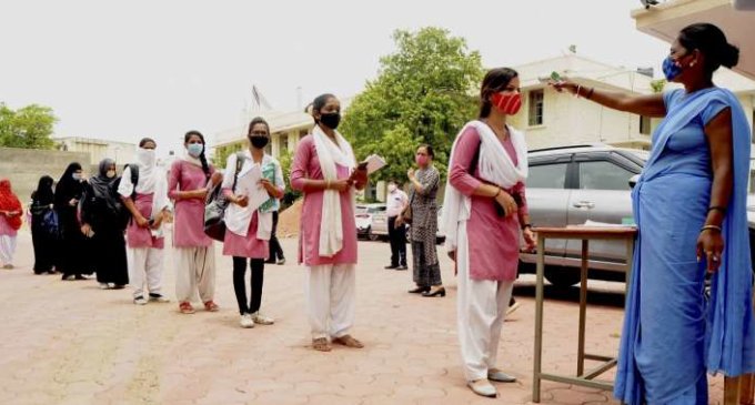 COVID-19: India’s active caseload declines to 6,43,194, lowest in 82 days