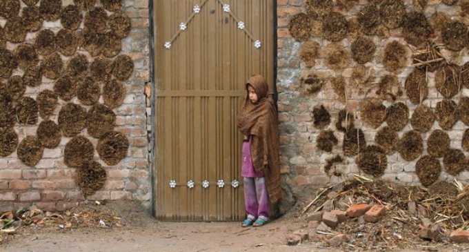 Pakistan: 13-yr-old Christian girl forcibly converted to Islam, father seeks justice