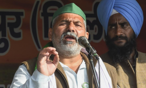 Farmers’ protest: BKU leader Rakesh Tikait leaves for Singhu border