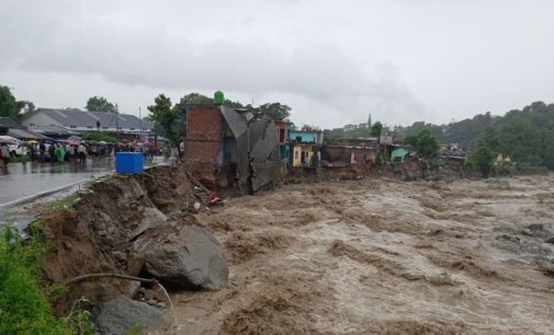 Heavy rain lashes Dharamsala, causes flash flood-like situation