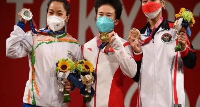 Tokyo Olympics: Weightlifter Hou to be tested by anti-doping authorities, silver medallist Chanu stands chance to get medal upgrade