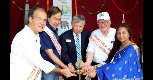2. Joseph Scala, Bob Spindell - Chair, RPW Congressional District 4, Paul Truess â Regional Director Office of US Senator Ron Johnson, Steve Ponto â Mayor Brookfield, Purnima Nath â Founder, Chairwoman & President Spindle India, Inc., lamp lighting ceremony. In picture also seen Megha Patil & Neha Patil â Youth Volunteers.