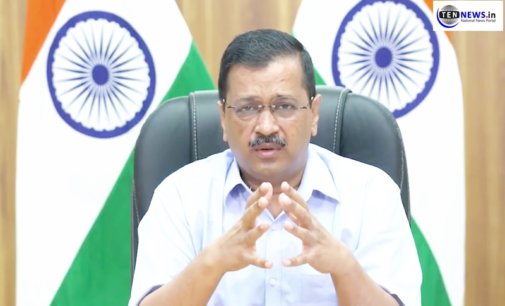 Kejriwal bans storage, sale, bursting of all kinds of firecrackers during Diwali