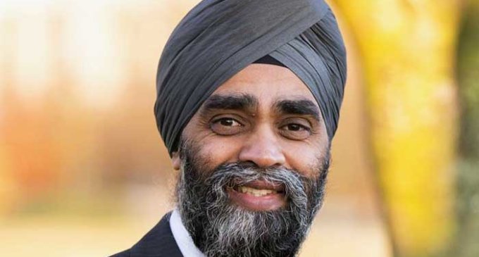 3 ministers among 49 Indo-Canadians in election fray