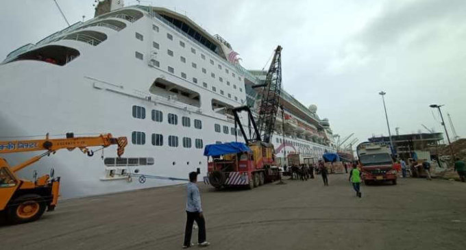 Mumbai cruise raid: 8 accused presented before city court