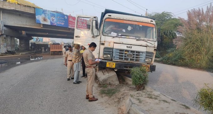 Speeding truck kills 3 women farmers at Tikri border