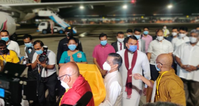 Sri Lankan relics, Mahasangha depart on inaugural flight to Kushinagar