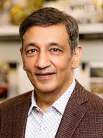 Naren Chaudhary, CEO of highly successful ‘Panera Bread’ brand,