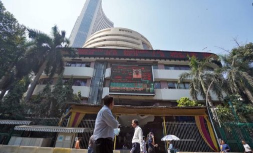 Equity indices open flat; IndusInd, Reliance major gainers