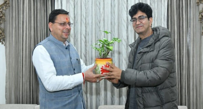 Lyricist Prasoon Joshi meets Uttarakhand CM Pushkar Singh Dhami