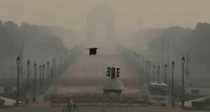Cold wave intensifies in parts of India leading to fog, poor visibility