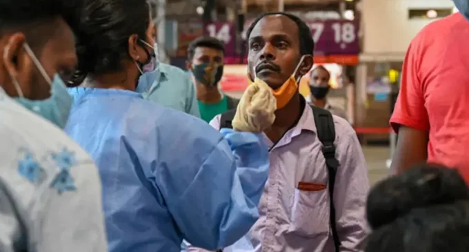 India likely to witness sharp spike in COVID cases in coming days; vaccination must to contain virus spread: Expert