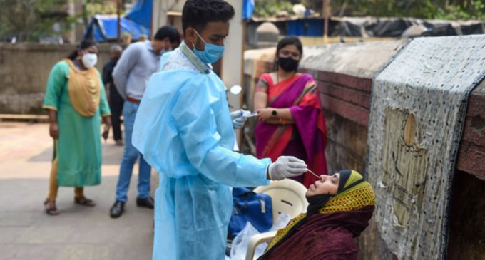 India logs 3,06,064 new COVID-19 cases; daily positivity rate over 20 pc