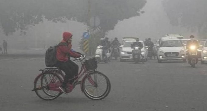IMD predicts dense fog conditions over Northen India for next 2 days