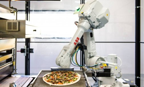 S.Korea military unveils ‘robot chefs’ to cut workload, improve meals