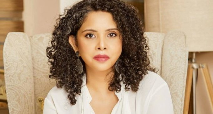 Rana Ayyub stopped at Mumbai Airport while on way to UK