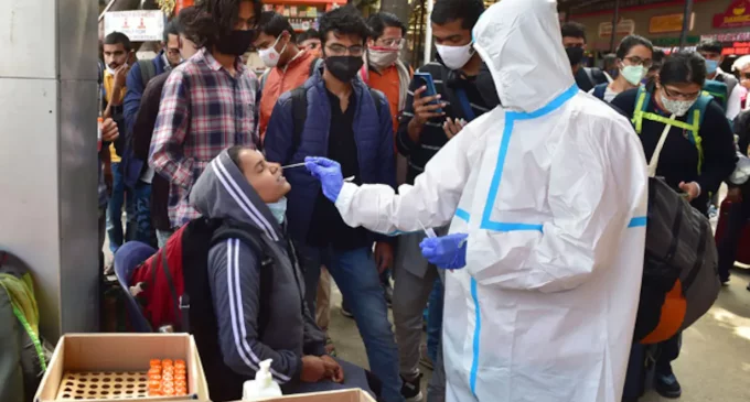 As COVID-19 cases rise, experts say though symptoms are mild, maintain caution