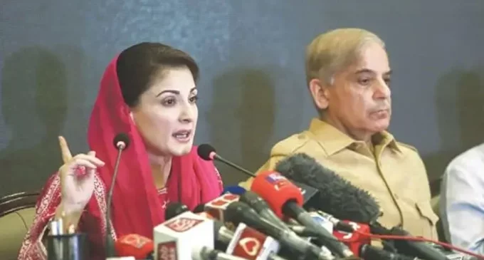 If Imran likes India so much, then he should leave Pak & move: Maryam Nawaz